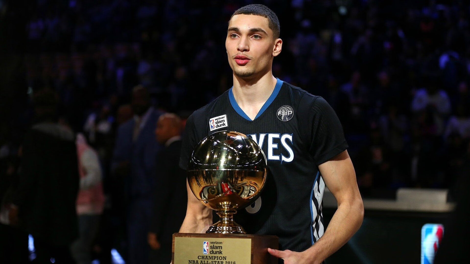 _网络直播带动：比赛观看方式的全新变革_，观看赛事直播